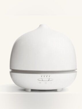 Saje Aroma Om® Deluxe
Ultrasonic Diffuser